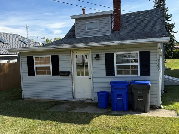 147 Kelso Dr E, Erie, PA 16505