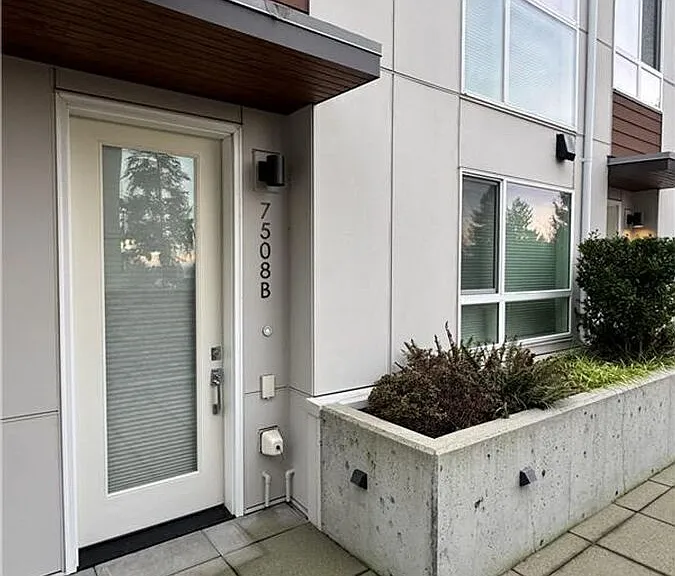 7508 15th Ave NW #B — Photo 1