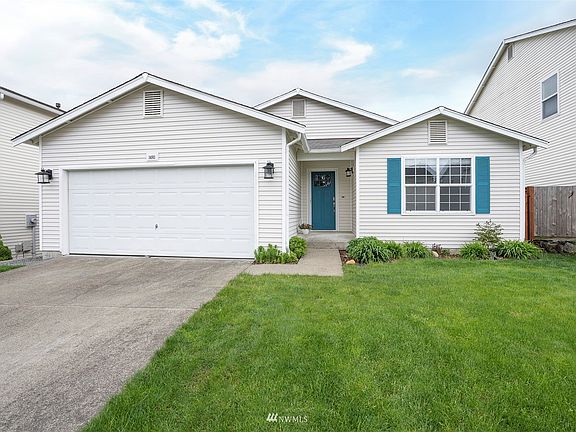beautiful curb appeal