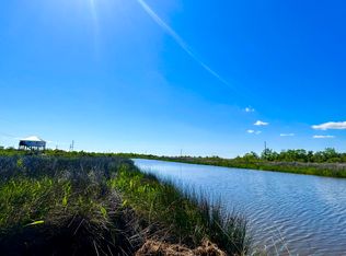 1 W Bayou Rd, Bay Saint Louis, MS 39520