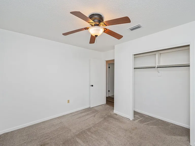 1416 Palm Blvd S — Photo 24