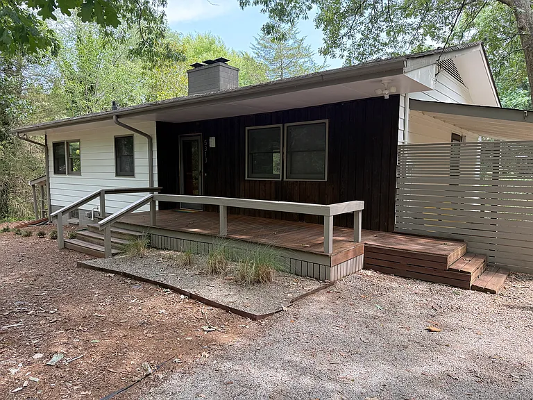 5313 Penny Rd — Photo 2