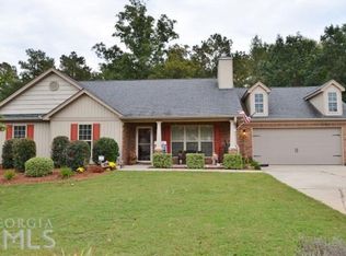 210 Hannah Heights Trl, Hull, GA 30646