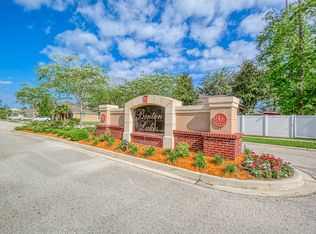 10335 Addison Lakes Dr, Jacksonville, FL 32257