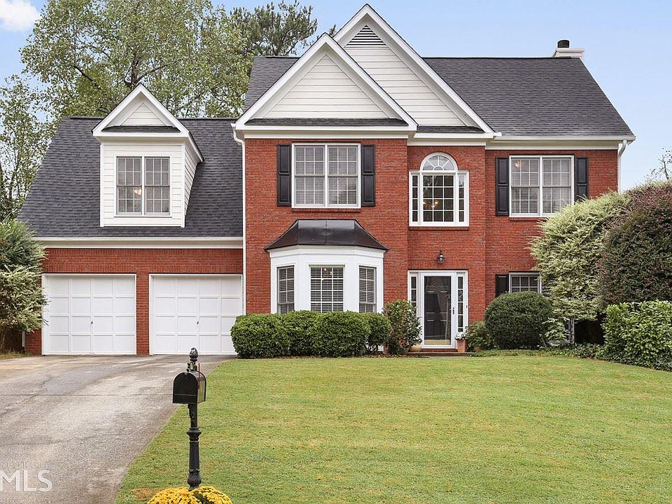 1st image of 3912 Concord Walk Dr SE