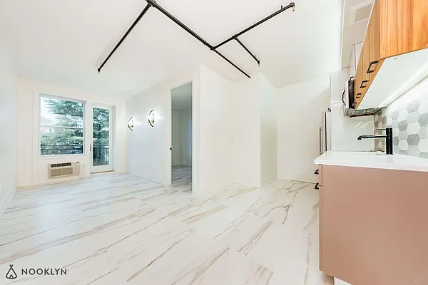 Rented by Nooklyn NYC LLC | media 55