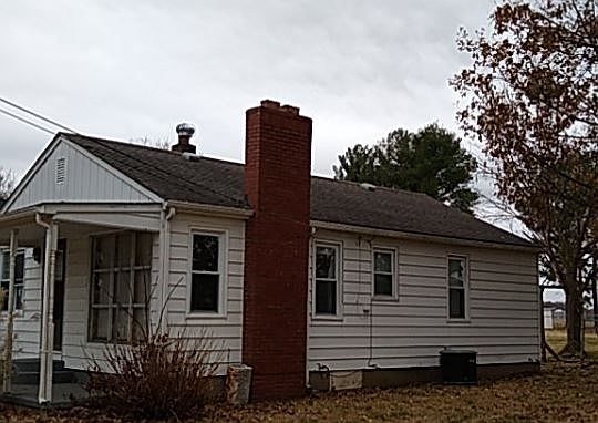4th image of 749 Mill St