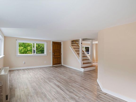 2nd image of 12 Bradley Street