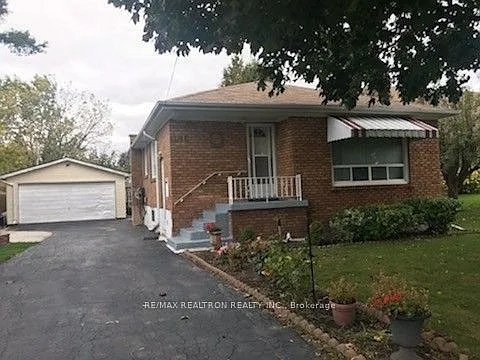 146 Brenda Cres #BASEMENT — Photo 1