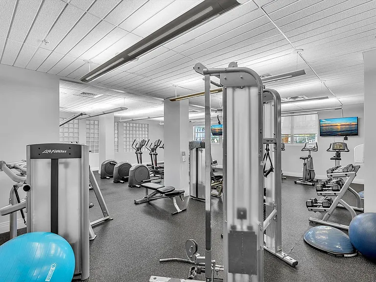 3901 S Ocean Dr #3J — Photo 34