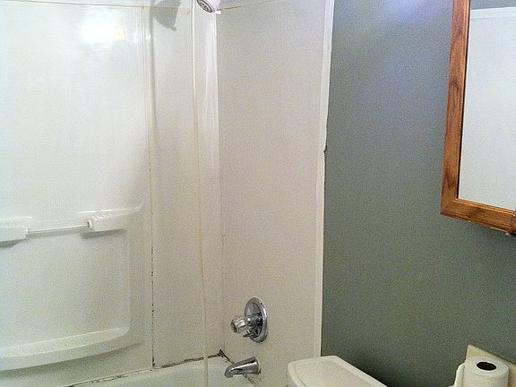 Bathroom in bottom unit