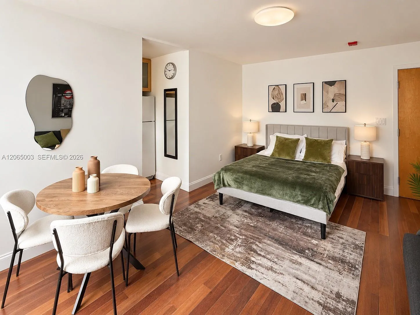 South Beach Hudson Condo — Photo 2