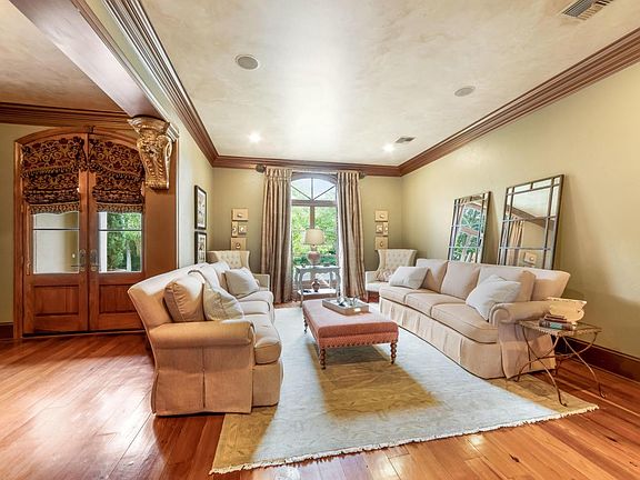 4th image of 207 Southern Pines Dr