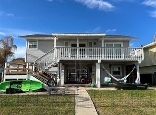 1103 Redfish St, Bayou Vista, TX 77563