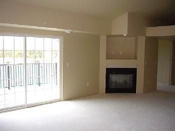 4th image of 501 Bluebill Ln Unit 2