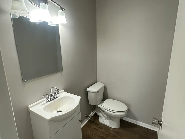 7730 Rhode Island Ct — Photo 5
