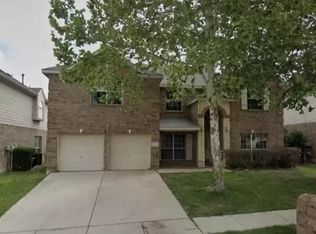 11932 Summerwind Dr, Fort Worth, TX 76244