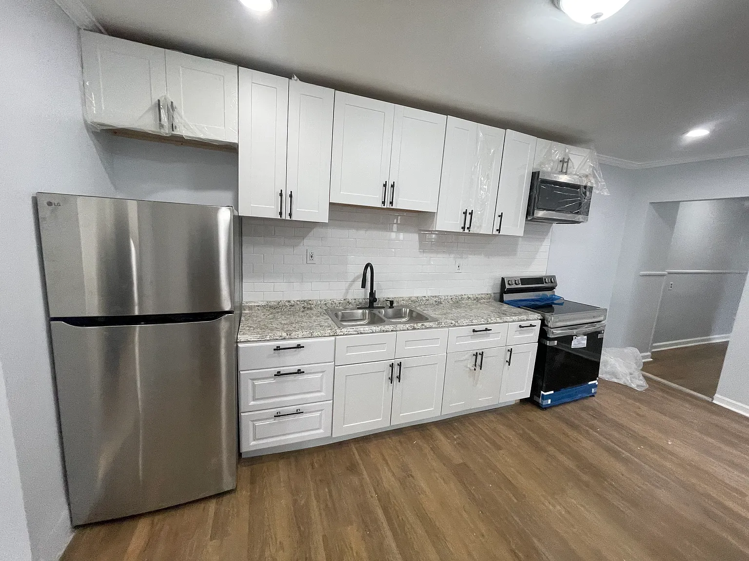 125 Pierce St — Photo 2
