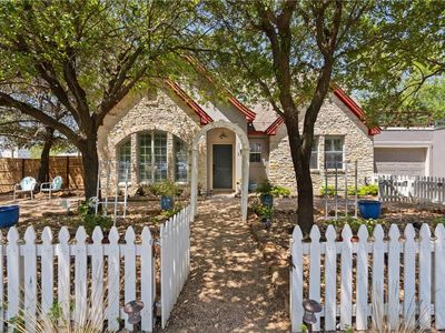 3512 Oakmont Blvd #B, Austin, TX, 78731