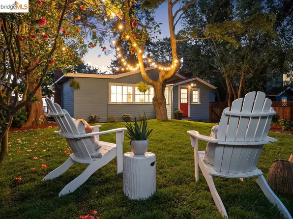 5826 Merriewood Dr, Oakland, CA 94611
