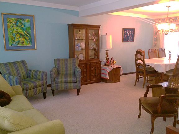 3rd image of 8185 Benny Ln