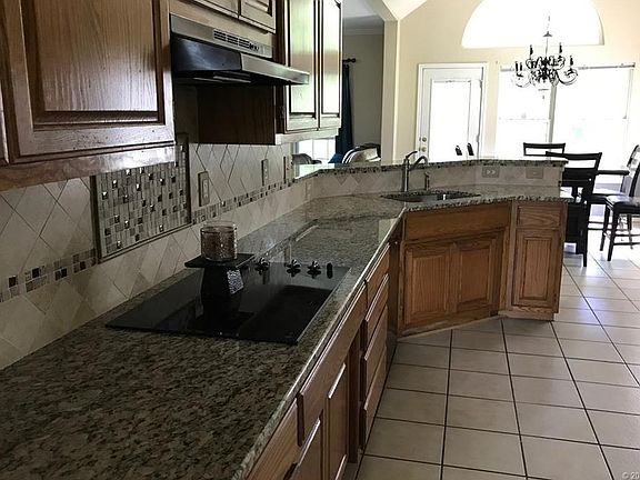 4th image of 3108 W Norman Cres N
