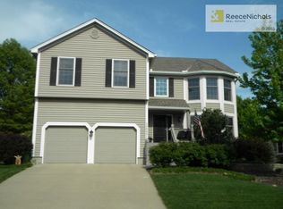 12201 S Hagan St, Olathe, KS 66062