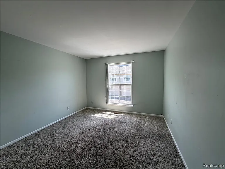 1908 Flagstone Cir — Photo 18