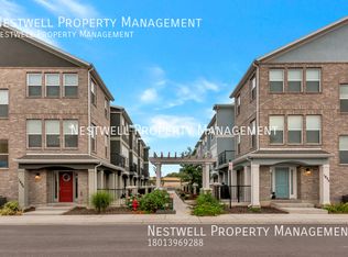 1811 W Torlundy Dr, Riverton, UT 84065