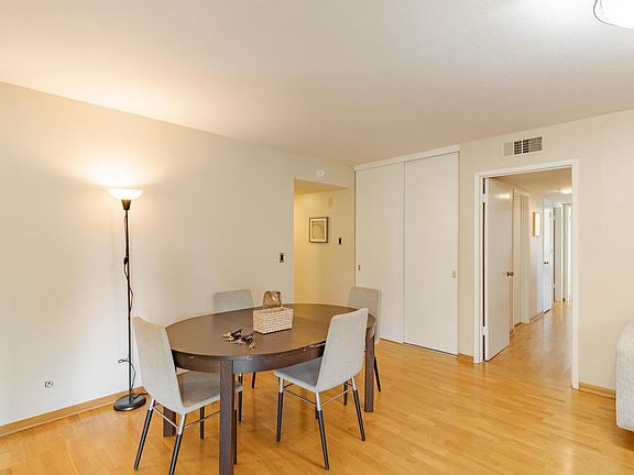4th image of 2315 Eastridge Ave APT 726