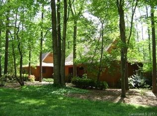 1 Fairway Rdg, Lake Wylie, SC 29710