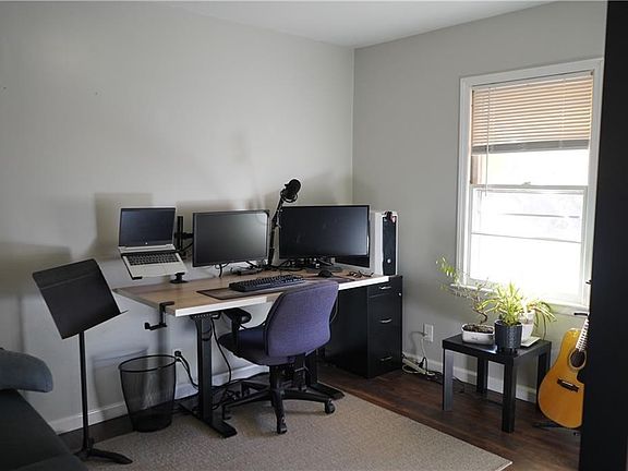 3rd image of 5806 Lawson St