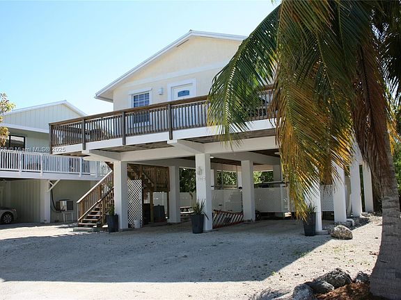 3rd image of 150 Peace Ave