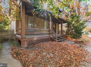 28 Chestnut St, Salem, NJ 08079