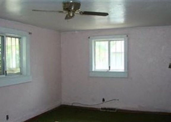 3rd image of 353 Parmely Ave