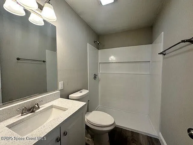 342 Crown Blvd — Photo 10