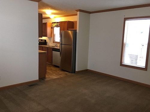 3rd image of 30 Marlene Ct