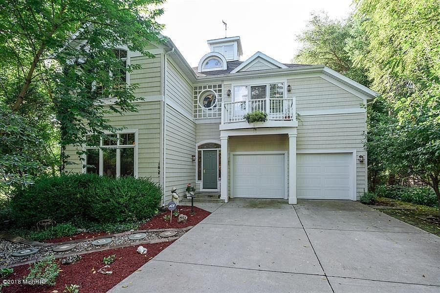 1st image of 11608 Marquette Dr