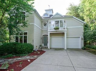 11608 Marquette Dr, New Buffalo, MI 49117