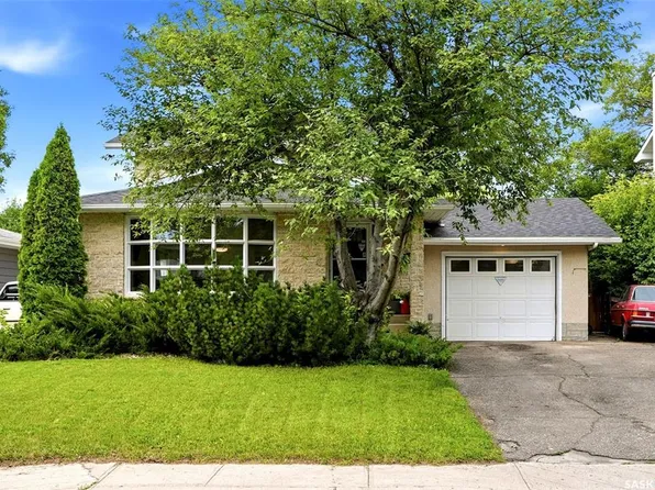 3620 King STREET, Regina, SK S4S 2J1