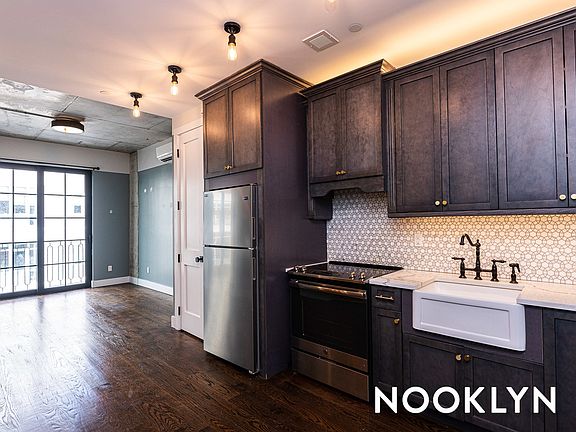 2nd image of 52 N 3rd St #417
