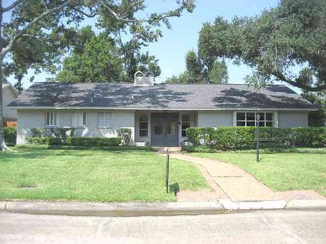 1st image of 1885 Karen Ln