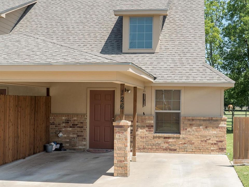 1st image of 128 Meadow Park Cir