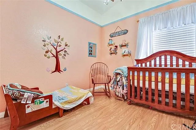 1551 W Shamrock St — Photo 15