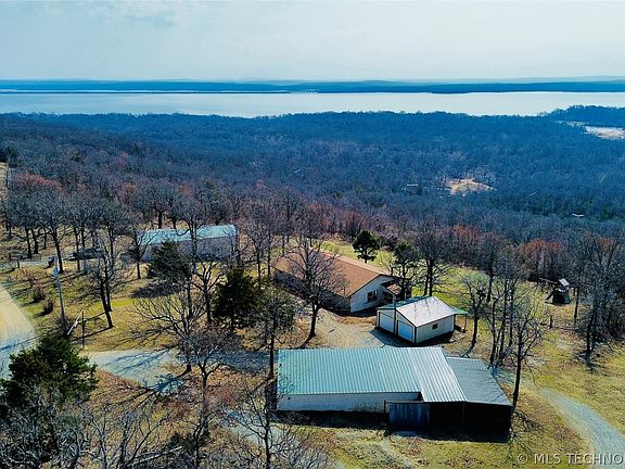 2nd image of 413804 E 1212th Rd