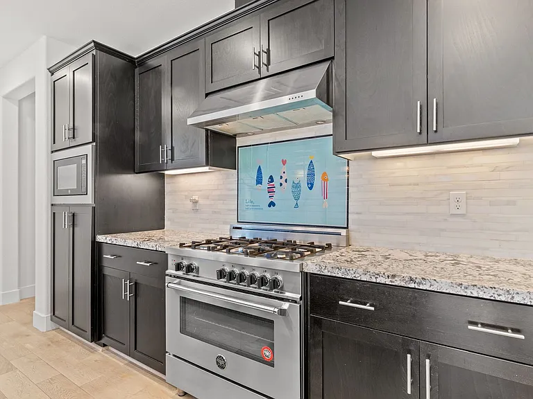 2730 Bette St — Photo 14