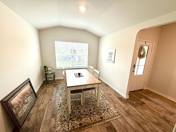 5th image of 6542 Encore Oaks