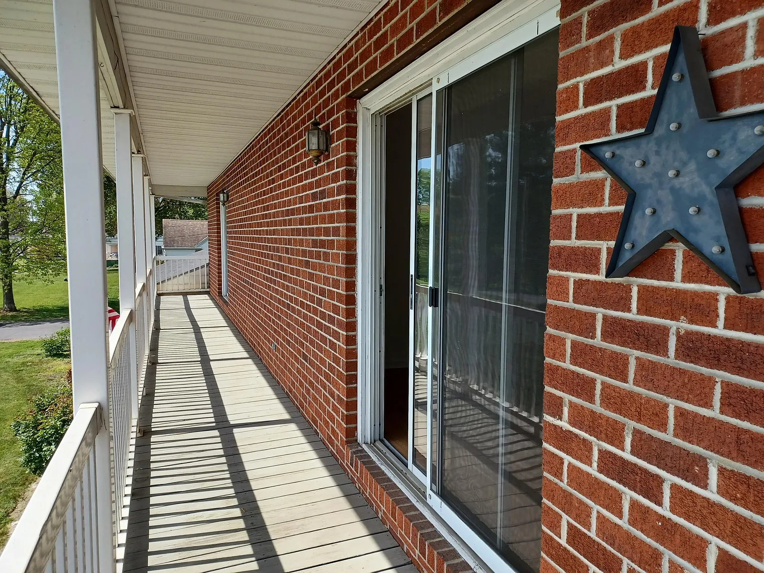204 N Red Hill Rd #B photo 1