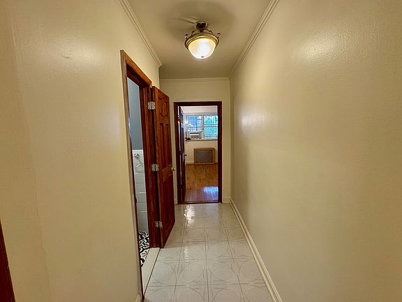 4th image of 23-06 42nd St #A1