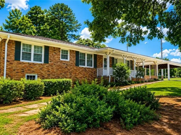 5129 Hill Rd, Powder Springs, GA 30127